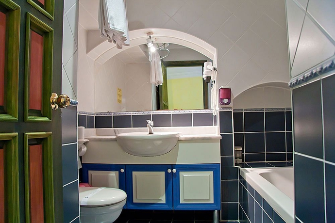 Imagen de la habitación del Hotel Belle Vue, &Ouml;l&uuml;deniz. Foto 5