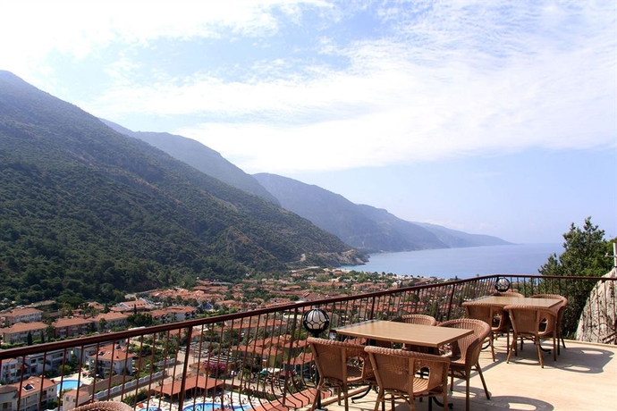Imagen de los exteriores del Hotel Belle Vue, &Ouml;l&uuml;deniz. Foto 10