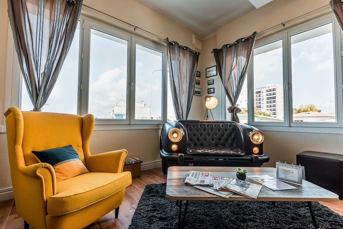 Imagen de los interiores del Hotel Belle Vue, Royan. Foto 18