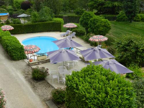 Imagen de la habitación del Hotel Belle Vue, SOUILLAC. Foto 12