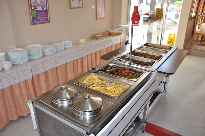 Imagen del bar/restaurante del Hotel BelleVille, Nessebar. Foto 4