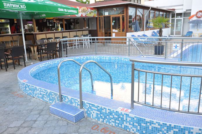 Imagen de la piscina del Hotel BelleVille, Nessebar. Foto 19
