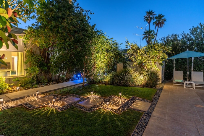 Imagen de los interiores del Hotel BelleVue Oasis-Palm Springs - Adults Only. Foto 19