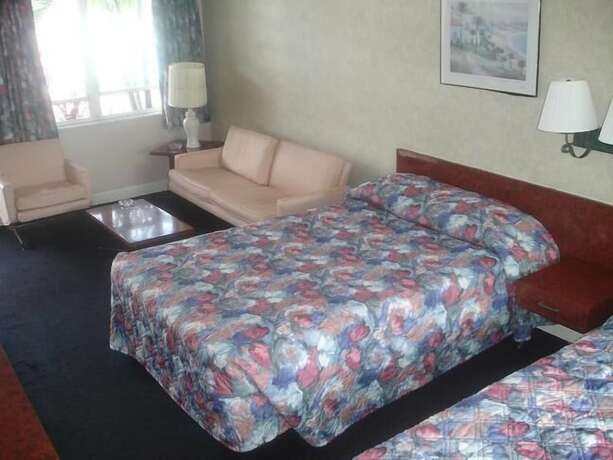 Imagen de la habitación del Hotel Belleair Village Motel. Foto 12