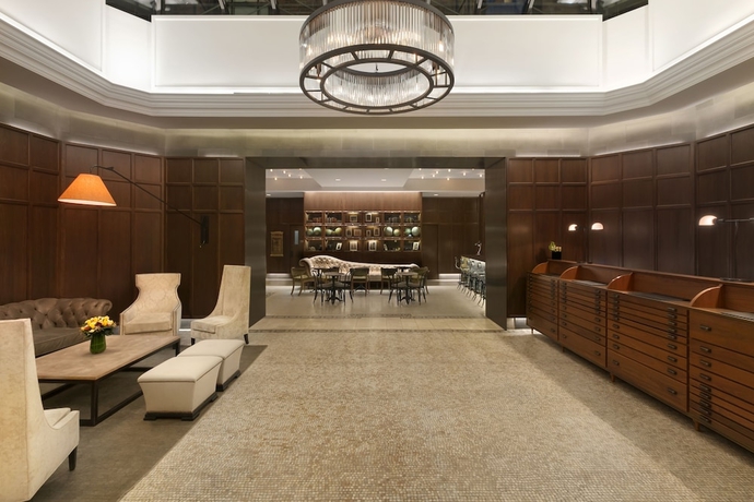 Imagen de los interiores del Hotel Belleclaire. Foto 16