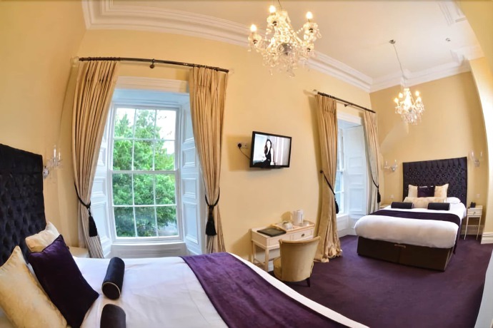 Imagen de la habitación del Hotel Belleek Castle. Foto 17