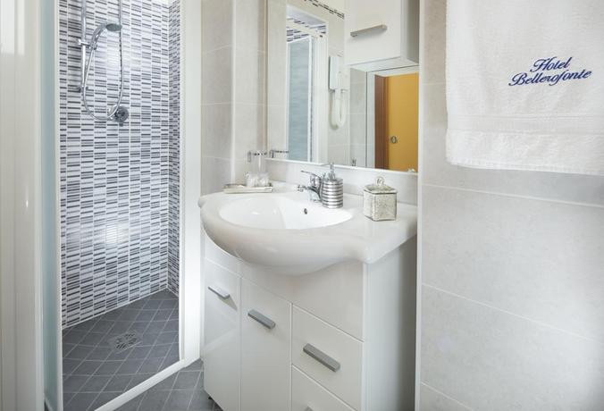 Imagen de la habitación del Hotel Bellerofonte. Foto 6