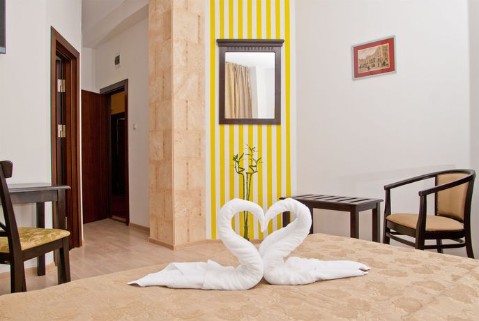 Imagen de la habitación del Hotel Belleville, Iasi. Foto 10