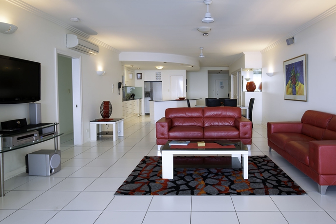 Imagen de los interiores del Hotel Bellevue At Trinity Beach. Foto 10