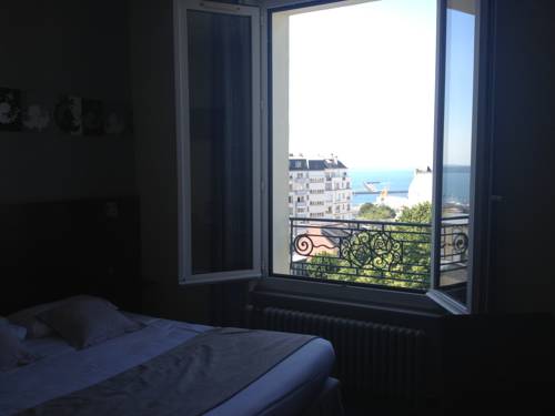 Imagen de la habitación del Hotel Bellevue, BREST. Foto 13