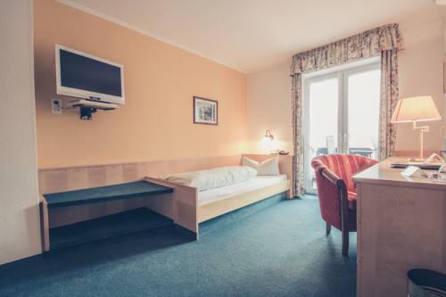 Imagen de la habitación del Hotel Bellevue, Bad Wiessee. Foto 3