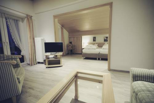 Imagen de la habitación del Hotel Bellevue, Bad Wiessee. Foto 10