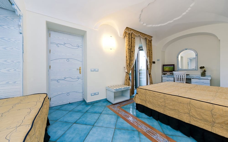 Imagen de la habitación del Hotel Bellevue Benessere and Relax. Foto 12