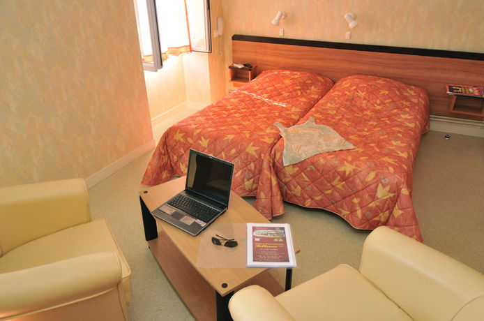 Imagen de la habitación del Hotel Bellevue, Bessines Sur Gartempe. Foto 5