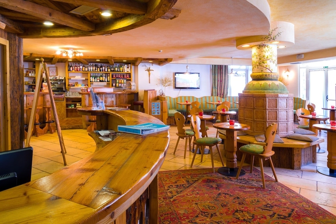 Imagen de los interiores del Hotel Bellevue, Canazei. Foto 13