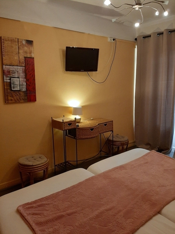 Imagen de la habitación del Hotel Bellevue, Cannes. Foto 10