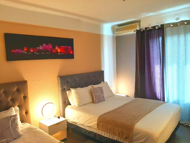 Imagen de la habitación del Hotel Bellevue, Cannes. Foto 16