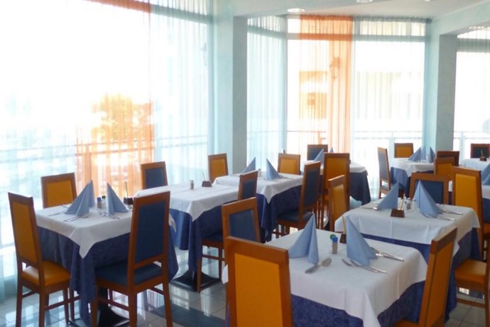 Imagen del bar/restaurante del Hotel Bellevue, Caorle. Foto 8