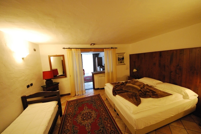Imagen de la habitación del Hotel Bellevue, Champoluc. Foto 3