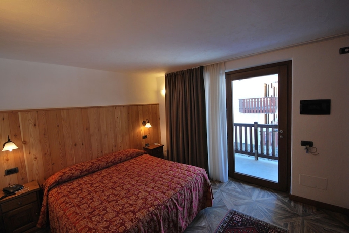 Imagen de la habitación del Hotel Bellevue, Champoluc. Foto 9