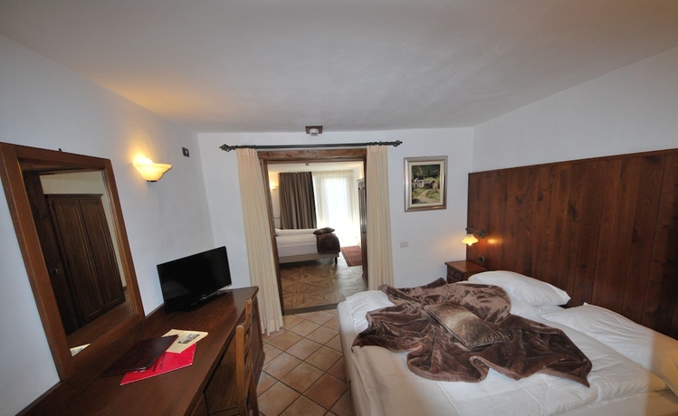 Imagen de la habitación del Hotel Bellevue, Champoluc. Foto 10