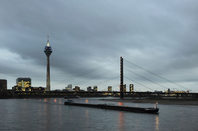 Imagen de los exteriores del Hotel Bellevue, Dusseldorf. Foto 9