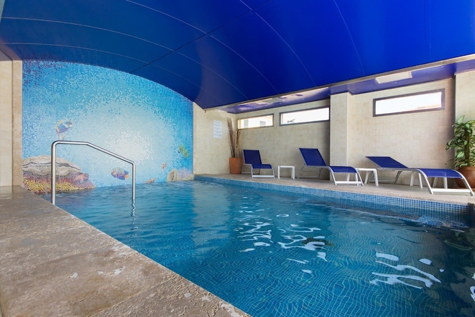 Imagen de la piscina del Hotel Bellevue Et Mediterranee. Foto 18