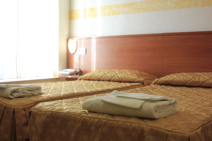 Imagen de la habitación del Hotel Bellevue, Génova. Foto 5