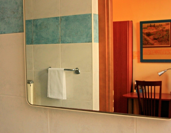 Imagen de la habitación del Hotel Bellevue, Génova. Foto 14