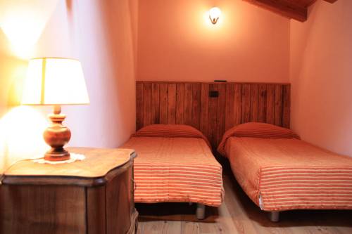 Imagen de la habitación del Hotel Bellevue, Gignod. Foto 5