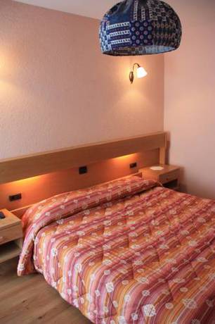 Imagen de la habitación del Hotel Bellevue, Gignod. Foto 11