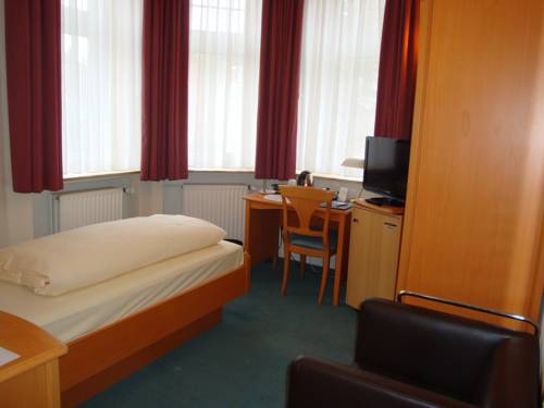 Imagen de la habitación del Hotel Bellevue, Hamelín. Foto 6