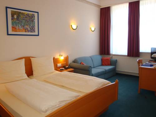 Imagen de la habitación del Hotel Bellevue, Hamelín. Foto 10