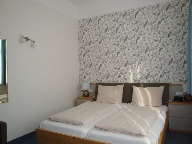 Imagen de la habitación del Hotel Bellevue, Hamel&iacute;n. Foto 5