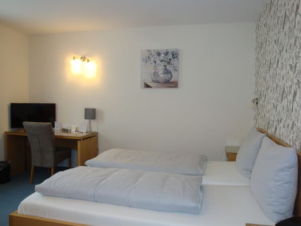 Imagen de la habitación del Hotel Bellevue, Hamel&iacute;n. Foto 9