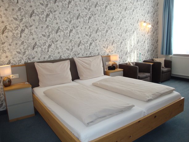 Imagen de la habitación del Hotel Bellevue, Hamel&iacute;n. Foto 12