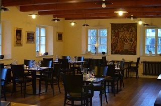 Imagen del bar/restaurante del Hotel Bellevue Karlov. Foto 3