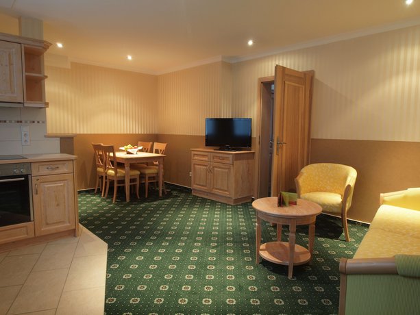 Imagen de la habitación del Hotel Bellevue, Lauenburg/Elbe. Foto 16