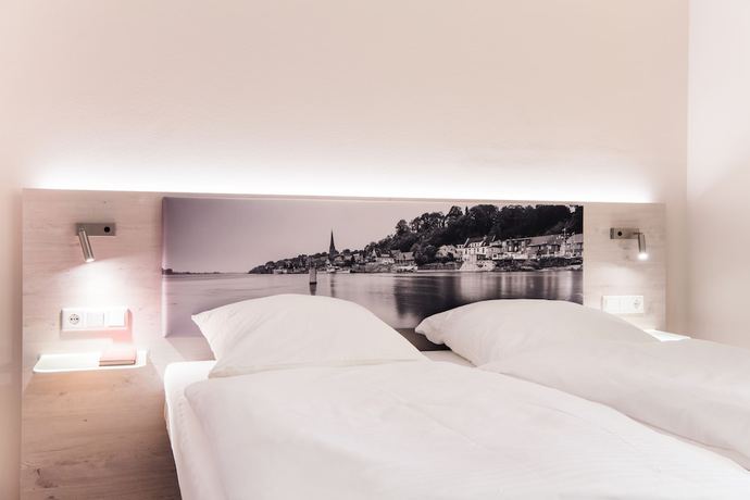 Imagen de la habitación del Hotel Bellevue, Lauenburg/Elbe. Foto 19