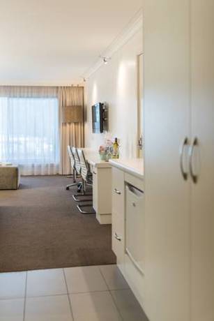 Imagen de la habitación del Hotel Bellevue On The Lakes. Foto 5