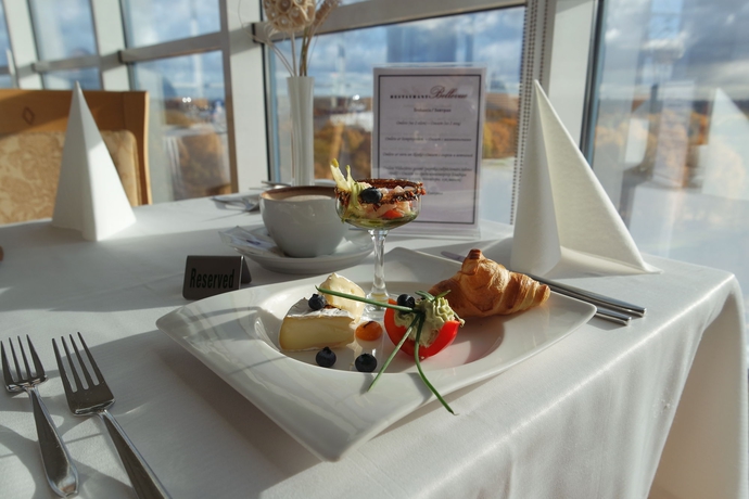 Imagen del bar/restaurante del Hotel Bellevue Park Riga. Foto 4