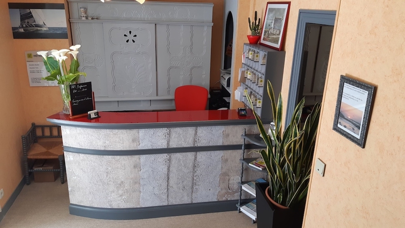 Imagen de los interiores del Hotel Bellevue, ROSCOFF. Foto 19