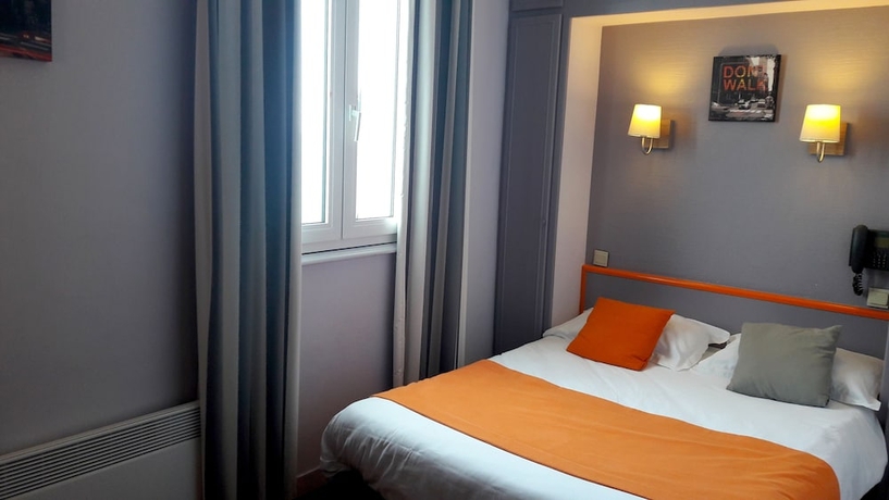 Imagen de la habitación del Hotel Bellevue, ROSCOFF. Foto 15