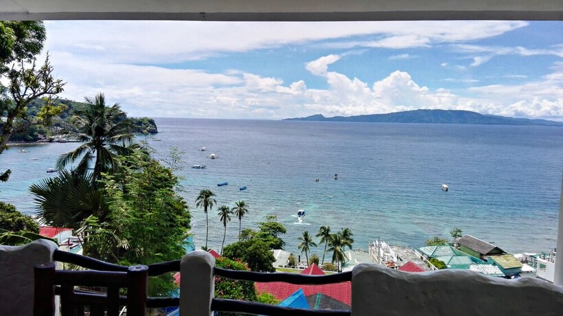 Imagen de la habitación del Hotel Bellevue Resort Puerto Galera. Foto 27