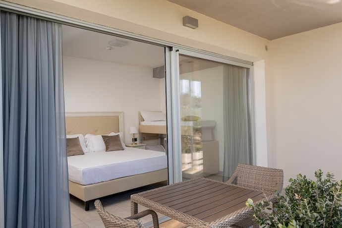 Imagen de la habitación del Hotel Bellevue Resort Sardinia, Affiliated by Meliá. Foto 16