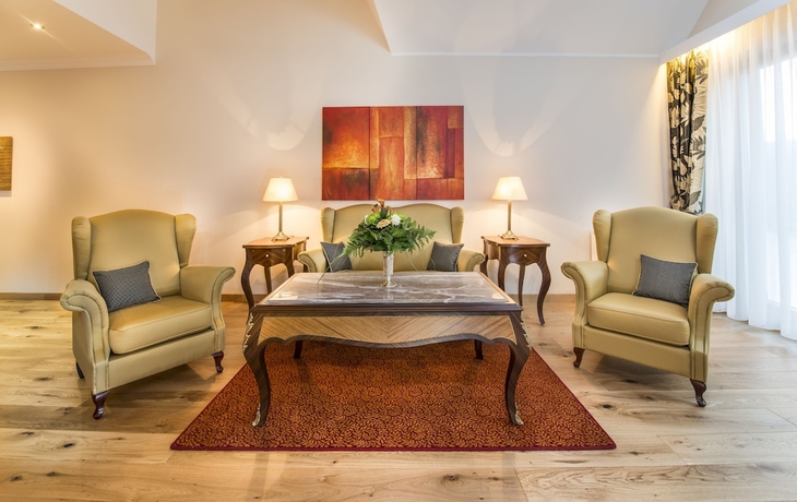 Imagen de los interiores del Hotel Bellevue Rheinhotel. Foto 18