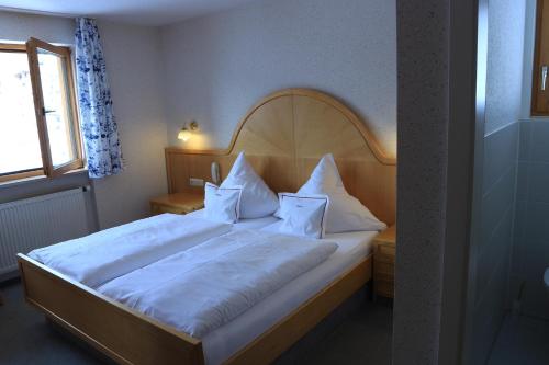 Imagen general del Hotel Bellevue, Riezlern. Foto 8