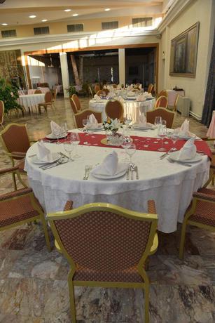 Imagen del bar/restaurante del Hotel Bellevue, SKOPJE. Foto 4