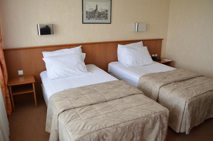 Imagen de la habitación del Hotel Bellevue, SKOPJE. Foto 9