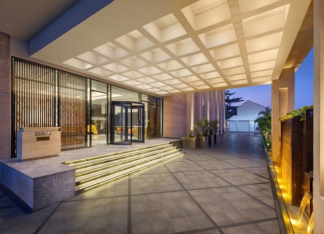 Imagen de los interiores del Hotel Bellevue Sarovar Premiere Junagadh. Foto 16
